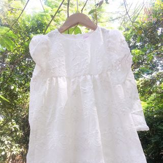 Váy trẻ em ren nổi