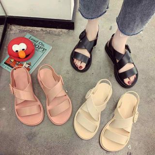 Giày sandal nhựa đi mưa