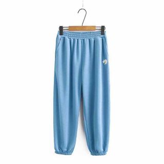 Quần nỉ bo chân thêu hình bông cúc dễ thương