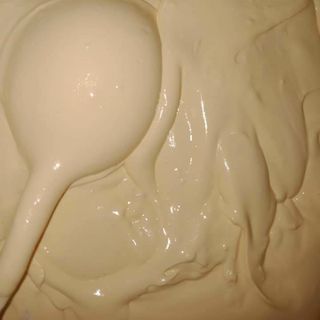 Kem Body Kích Trắng