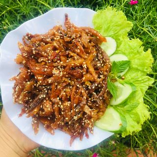 Hộp 210 gram Khô cá điêu hồng rim me vị cay - Thực phẩm Hải Yến