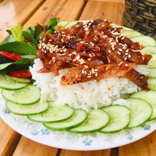 Hộp 210 gram Khô cá điêu hồng rim me vị cay - Thực phẩm Hải Yến