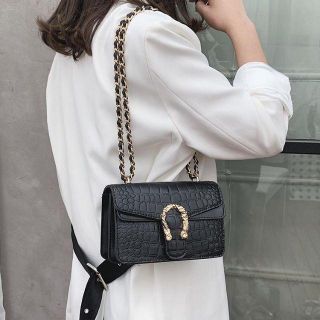 Túi nữ vân da cá sấu khóa đầu rồng siêu đẹp