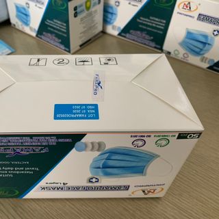 Khẩu trang y tế 4 lớp Famapro