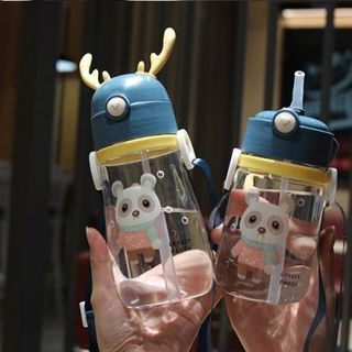 Bình Nước Nhựa Sừng Hươu Có Dây Đeo 500ml