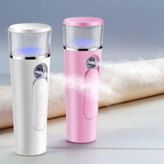 Xịt khoáng cầm tay mini