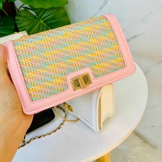Túi hộp khoá xoay da đan