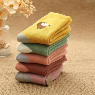Set 10 đôi tất chất liệu vải dày dặn hoạ tiết hoạt hình dễ thương (set 10 đôi)