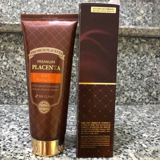 Gey tẩy tế bào chết nhau thai cừu 3W CLINIC 180ml / sp