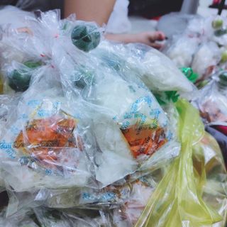 Bánh tráng muối tắc