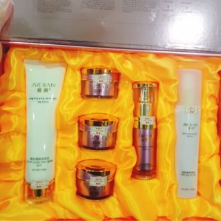 Kem đặc trị nám, tan nhang aidian