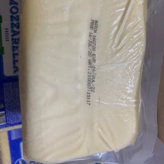 Phô mai mozzarella