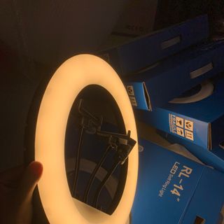 Đèn livestream size 36cm 3 kẹp full cao cấp, có điều khiển từ xa, cổng sạc usb, núm xoay cơ
