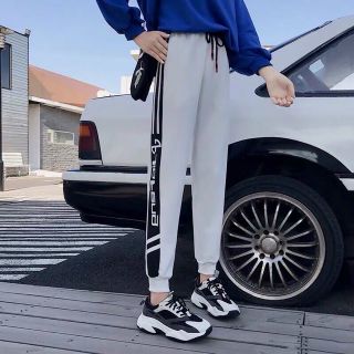 Quần jogger da cá cá tính