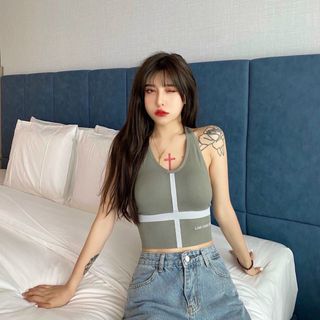 Áo tập 3 lỗ bra lixiang khoét lưng