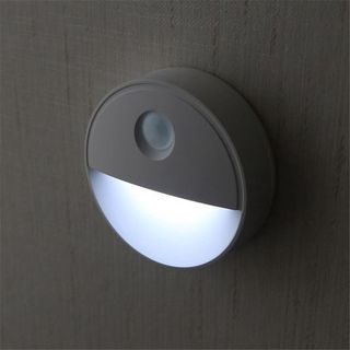Đèn Led Dán Tường Thông Minh Cảm Ứng Tự Động Phát Sáng