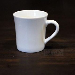 LY SỨ VÁT LOE CẮT ĐẾ ( 450ML )