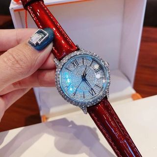 Đồng hồ nữ Jenoti sành điệu