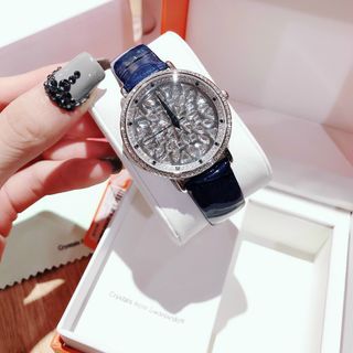 Đồng hồ Davena nữ - Bling Bling dây navy đẹp xuất sắc