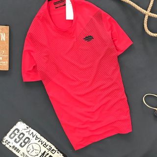Áo thun nam cổ tròn thể thao in hình