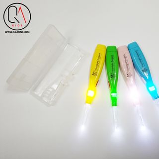 Lấy ráy tai cho bé – có đèn