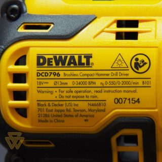 Bộ Máy Khoan Búa Động Lực Pin 18V Dewalt DCD796M2-B1