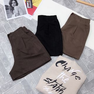 Quần short kiểu giá 120