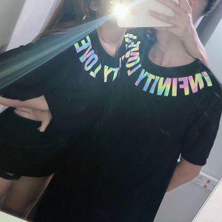 Áo thun in chữ phát sáng 7 màu vòng cổ siêu hot