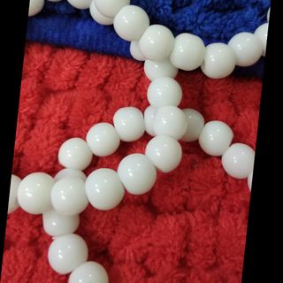 Vòng 8li đeo tay trắng sứ
