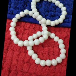 Vòng 8li đeo tay trắng sứ