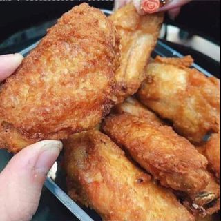 Cánh gà khúc giữa