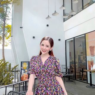 Váy hoa tay phồng