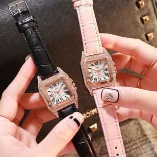 Mẫu đồng hồ mới 65k tặng pin 5 cục