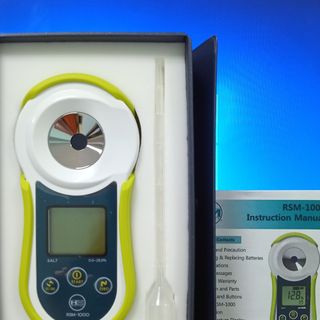 Máy Đo Độ Mặn Điện Tử RSM1000
