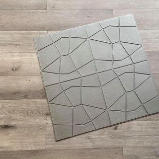 XỐP DÁN TƯỜNG KIM CƯƠNG KÍCH THƯỚC 70X70CM