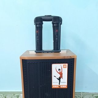 loa jbz j7