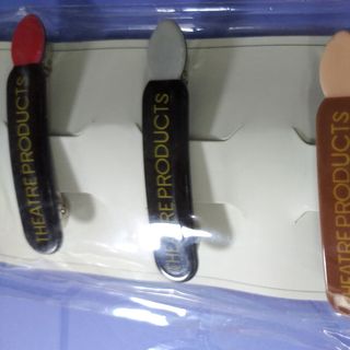 Kẹp tóc đủ các mẫu nha