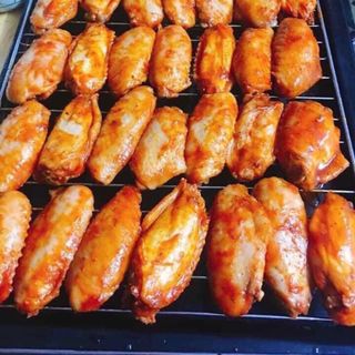 Cánh gà khúc giữa.