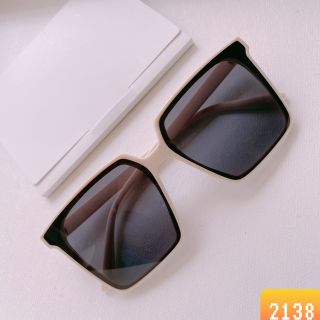 KÍNH THỜI TRANG 2138