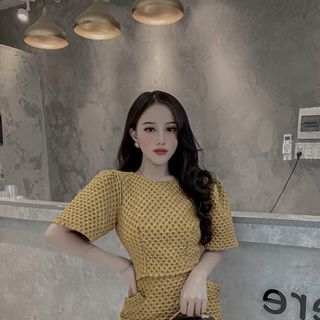 Set váy áo croptop cột nơ lưng
