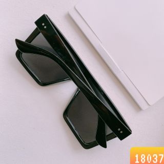 MẮT KÍNH 18037A
