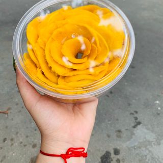 Xoài dẻo xếp hộp