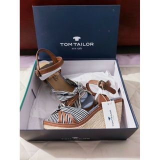 Sandan đế xuồng Tom tailor nữ
