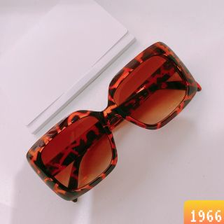 MẮT KÍNH 1966A
