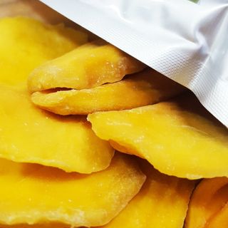 Xoài sấy dẻo thơm ngon nguyên chất nhập