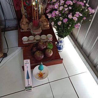 Nhang xông phong thủy bình an chính hãngcam kết , dùng để tẩy ếu nhà cửa thờ ban thần tài,kích tài lộc.