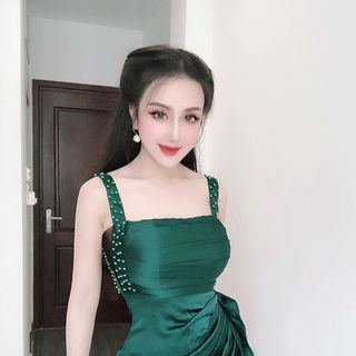 Váy lụa 2 dây