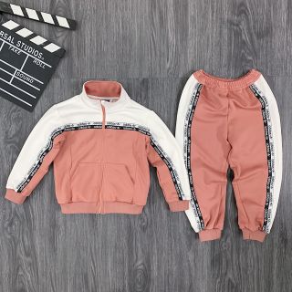 Sét đồ thể thao trẻ em cao cấp