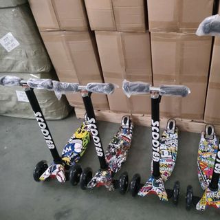 Scooter Cao Cấp Sơn Xịt 2865-Y
