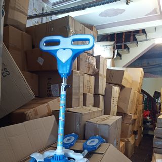 Scooter tai thỏ có nhạc, có đèn, bánh LED (2152J)
